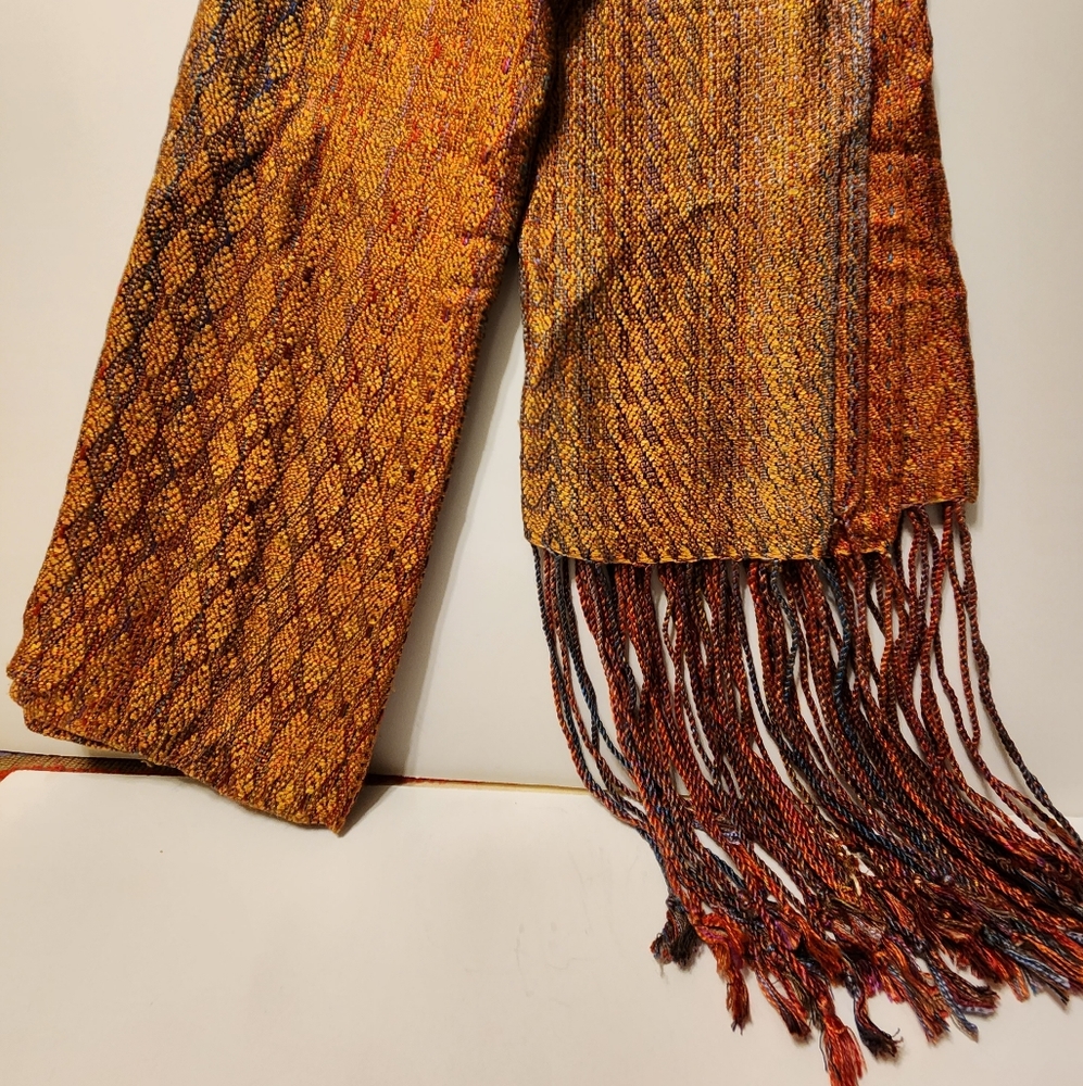 Shawl NWT